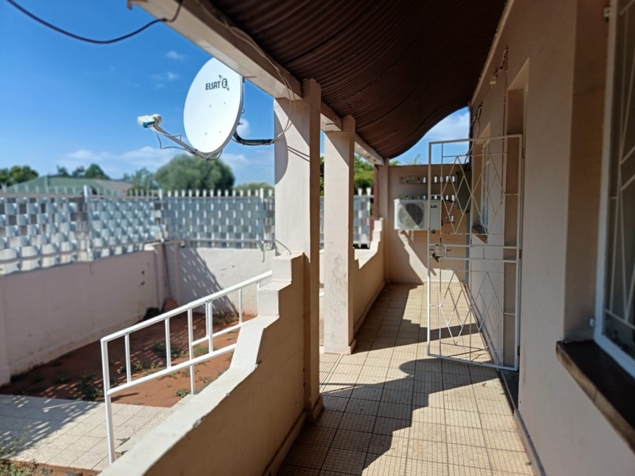 3 Bedroom Property for Sale in Beaconsfield Northern Cape